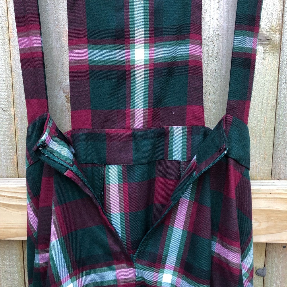 Collectif Kayden Festive Check Dungaree Dress Size XS Red Green Plaid Pinafore - Picture 14 of 14